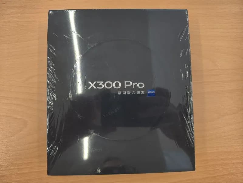 VIVO X300 Pro 12/256, запечатанный — Тбилиси — 2 100 ₾