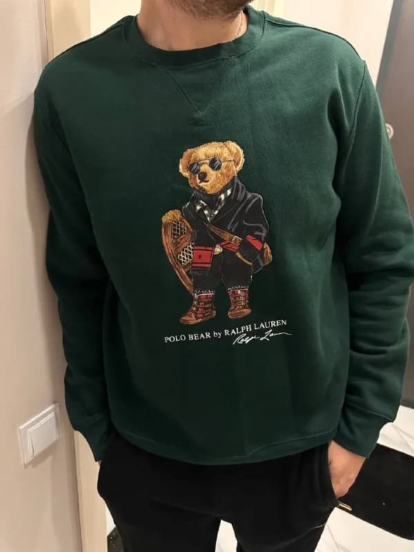 Polo и много другого (куртка Lacoste, moncler, футболка prada, Nike Air Max 270 White) — Батуми