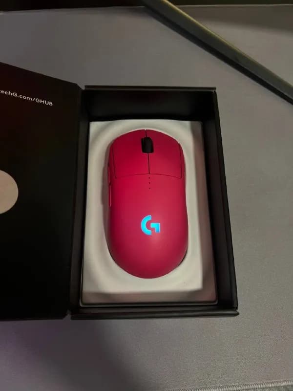 Logitech G PRO 2 LIGHTSPEED (Magenta / Розовая). — Тбилиси — 320 ₾