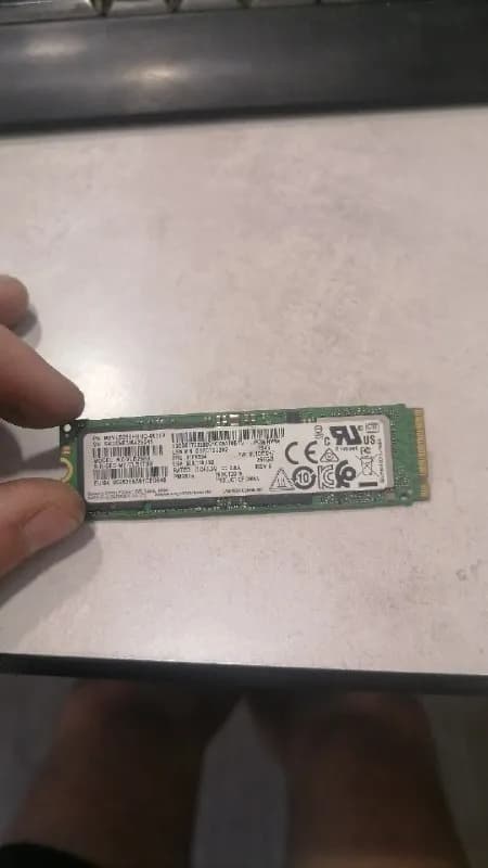 PM981a 256GB M.2 NVMe. На M.2 SSD SATA 256GB с доплатой или без доплаты на M.2 SSD SATA 512GB — Тбилиси