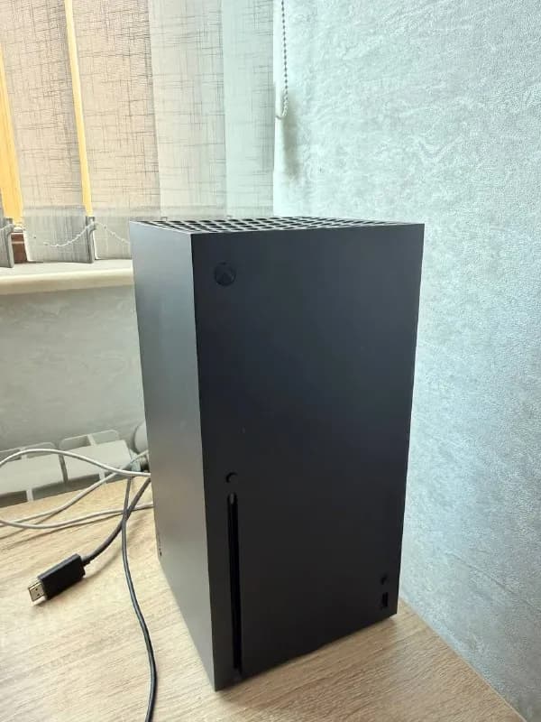Xbox Series X 1TB с дисководом — Батуми — 1 300 ₾