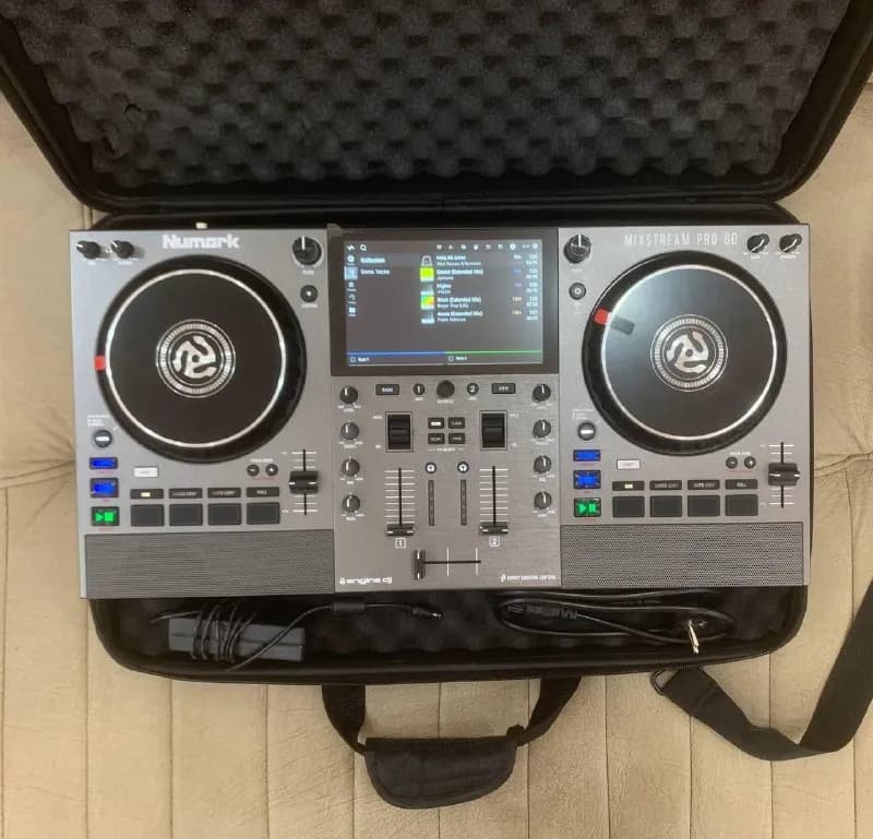 DJ контроллер — Батуми — 800 $