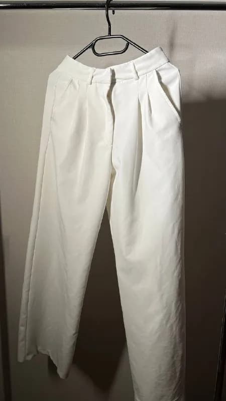 Zara (пиджак + брюки) — Батуми — 120 ₾