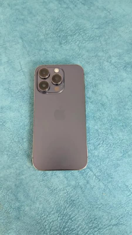 Apple Iphone 14 pro 128gb — Батуми — 1 000 ₾