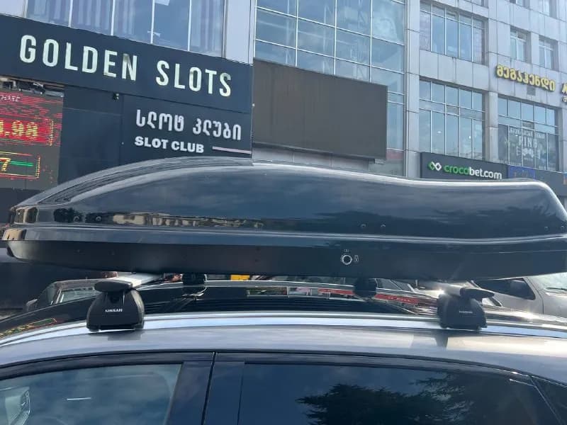 Nissan — Батуми — 500 $