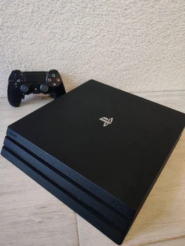 Sony PlayStation 4 pro CU-7116B. — Батуми — 650 ₾