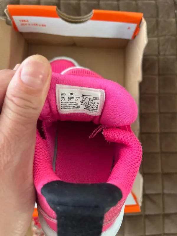 Nike оригинал 25р. Б/у -25 лар — Батуми — 25 ₾