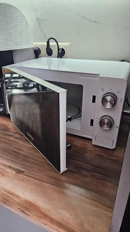 Микроволновка — Батуми — 100 ₾