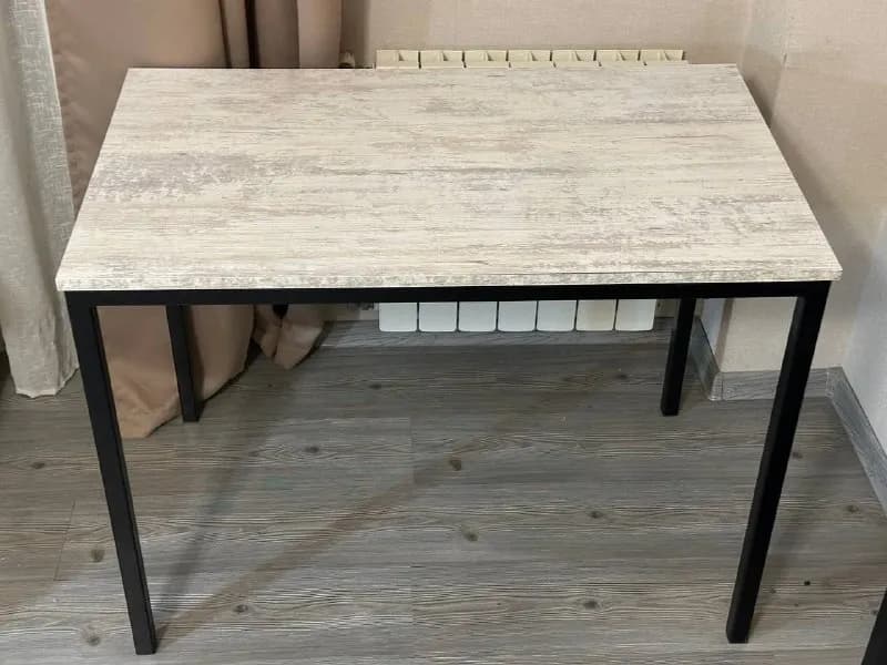 Стол 100×60×75 — Тбилиси — 120 ₾