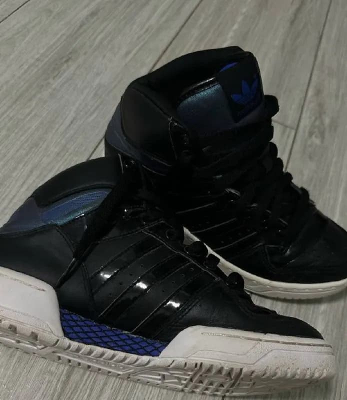 Adidas M Attitude W. Редкая винтажная модель — Батуми — 100 ₾