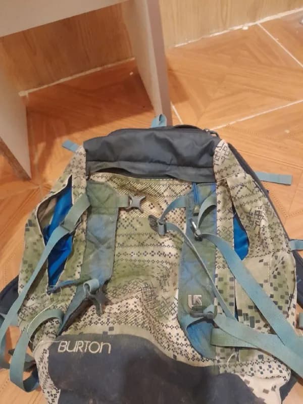 Burton очень крепкий — Батуми — 65 ₾