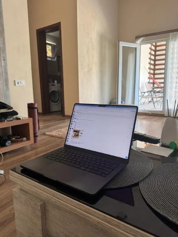 MacBook Pro M3 Pro 14'? — Тбилиси — 1 350 ₾