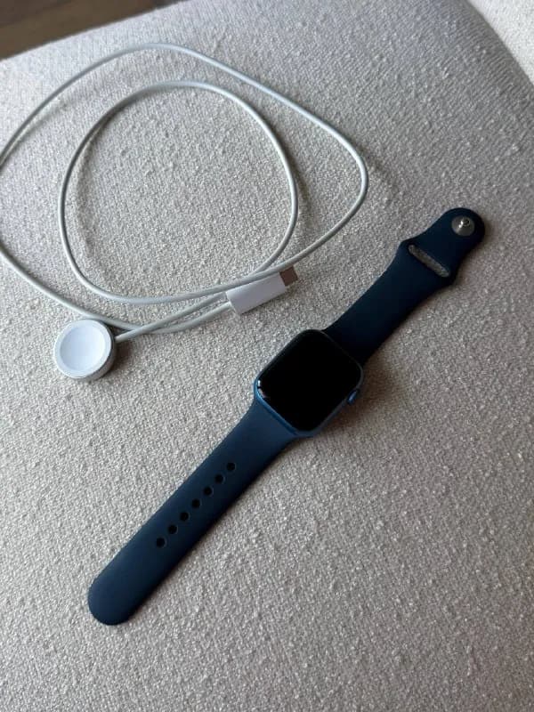 Apple Watch Series 7 — 41 мм — Тбилиси — 600 ₾