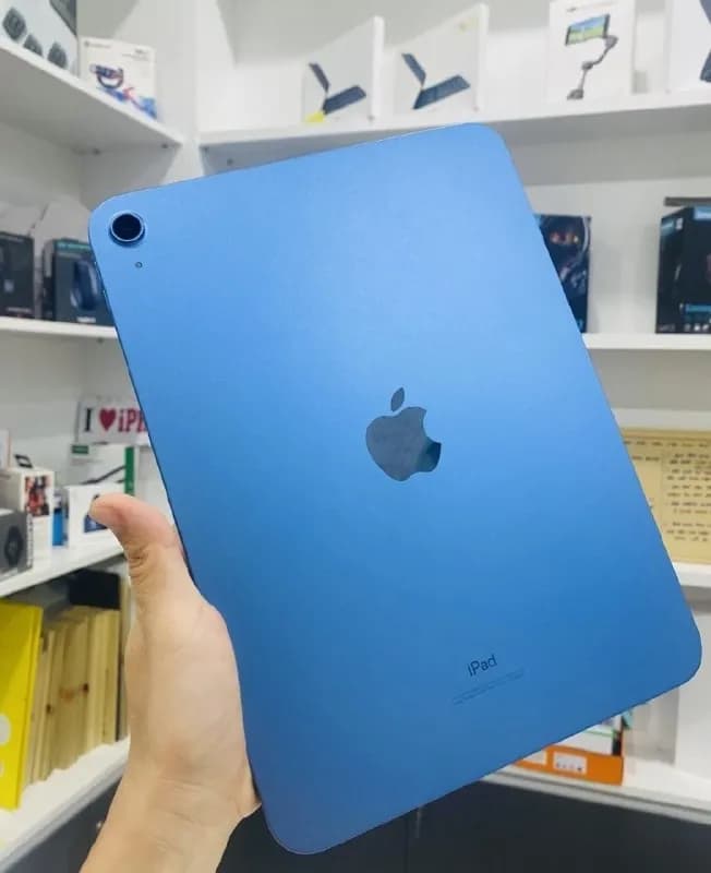 iPad 10 — 64GB | Wi-Fi + Cellular — Батуми — 850 ₾