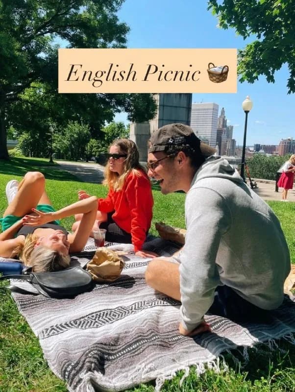 ENGLISH PICNIC 🧺🇺🇸🇬🇧 — Батуми — 20 ₾