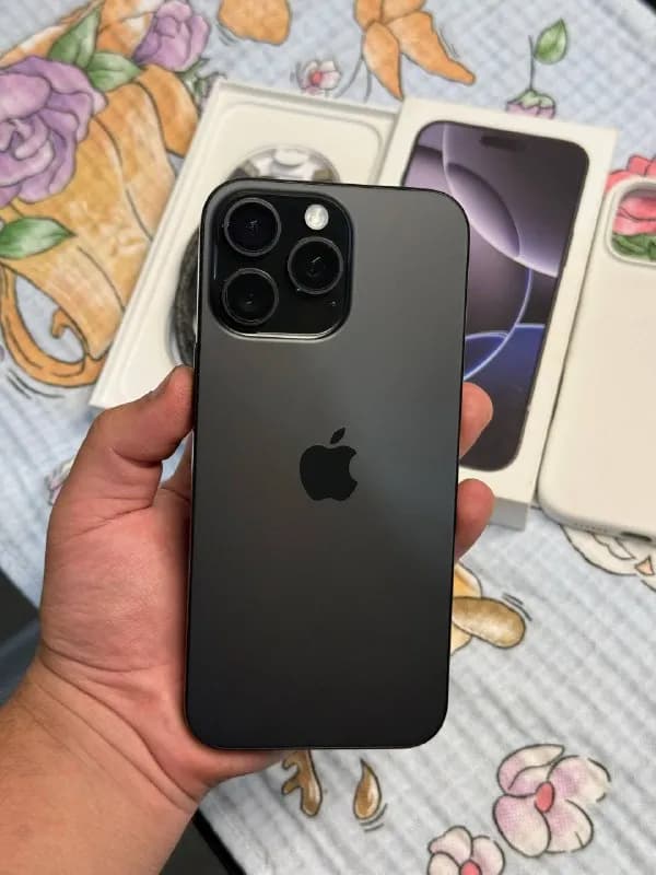 iphone 16 Pro Max — Батуми — 2,200 ₾