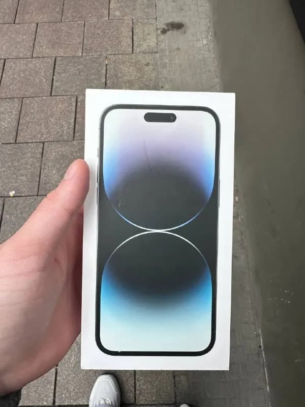 iPhone 14 Pro Max 256gb в черном цвете. — Батуми — 1,100 ₾