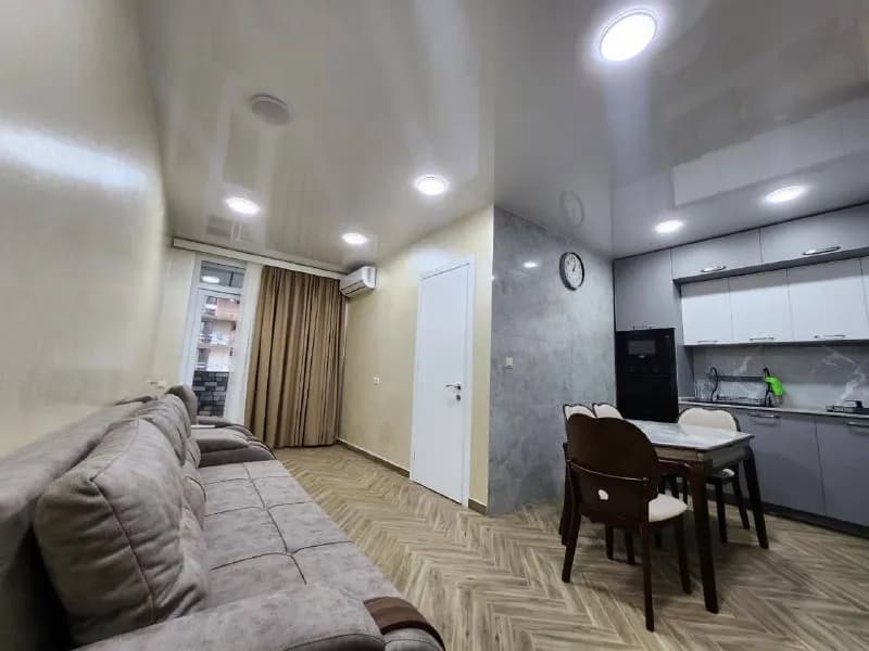 📍 Ангиса 20 — Батуми — 600 $