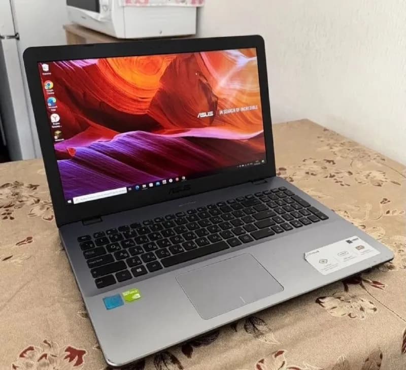 Intel Core 8-го поколения — Батуми — 450 ₾
