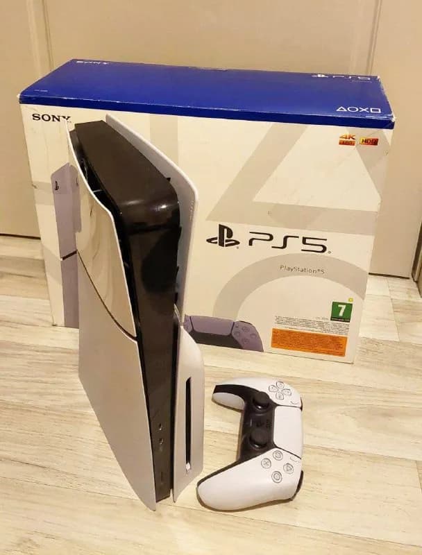 PS5 Slim 1TB с двумя Dualsense — Батуми — 1,250 ₾