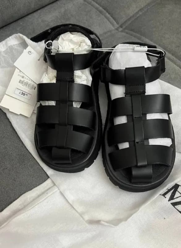 Zara 🥿✨ — Батуми — 50 ₾