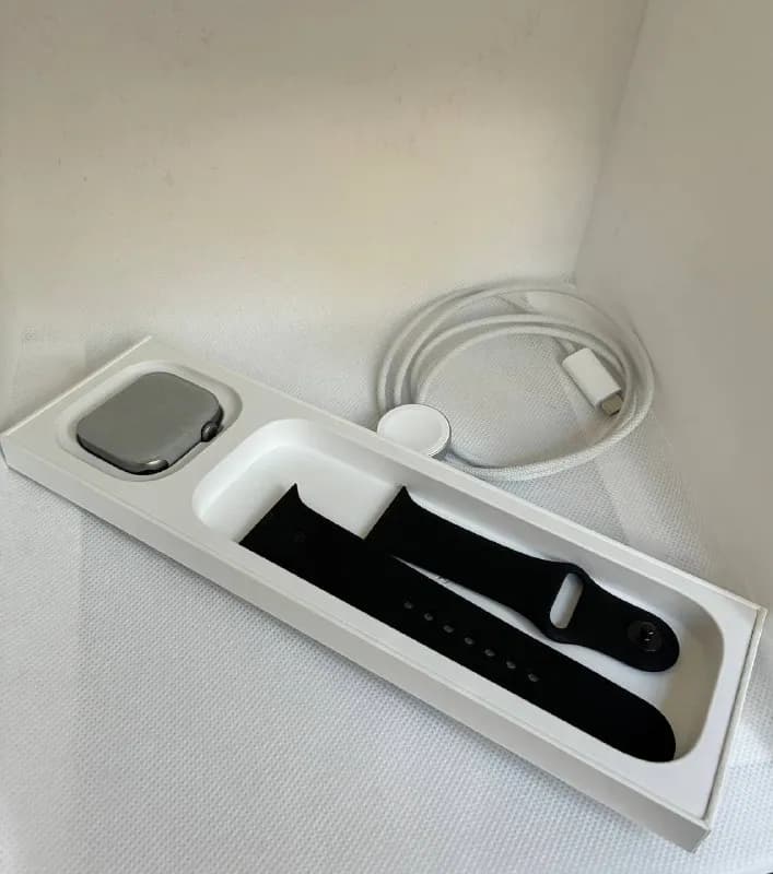 apple watch series 11 — Батуми — 1,000 ₾