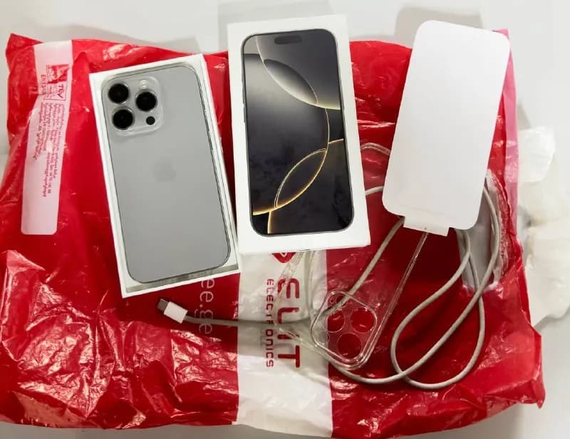 iPhone 16 Pro 256 ГБ; поддерживает как физическую SIM-карту, так и eSIM. Новый, не вскрывался (в зав — Тбилиси — 2050 ₾
