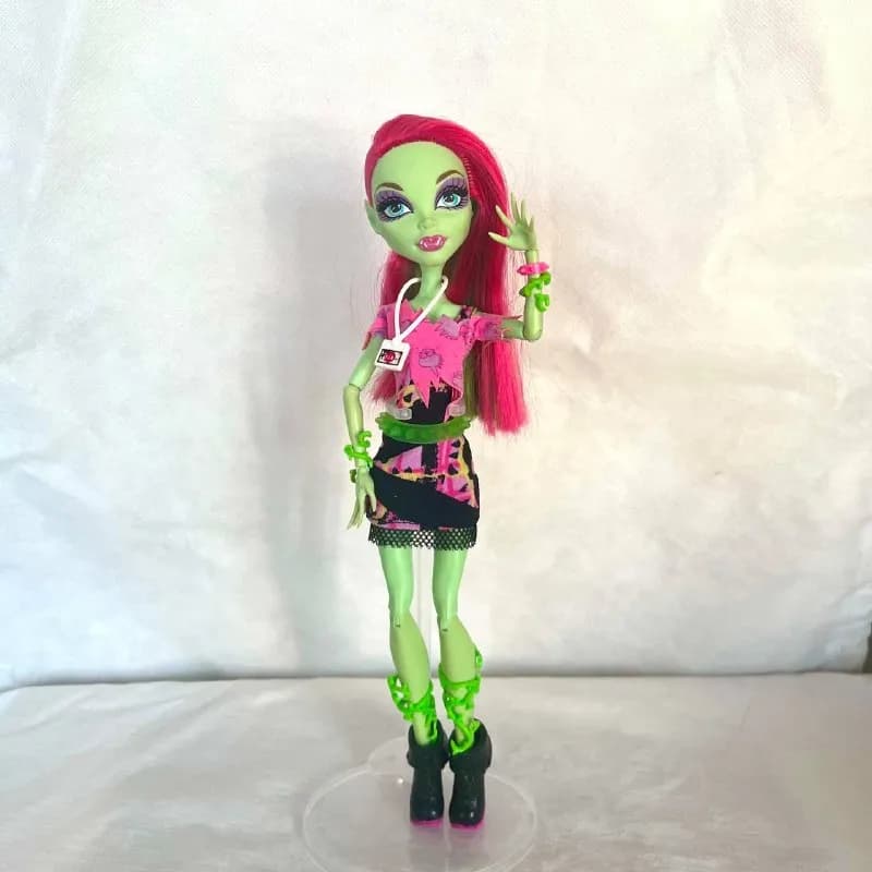 Monster high Bratz и Ever after high — Тбилиси