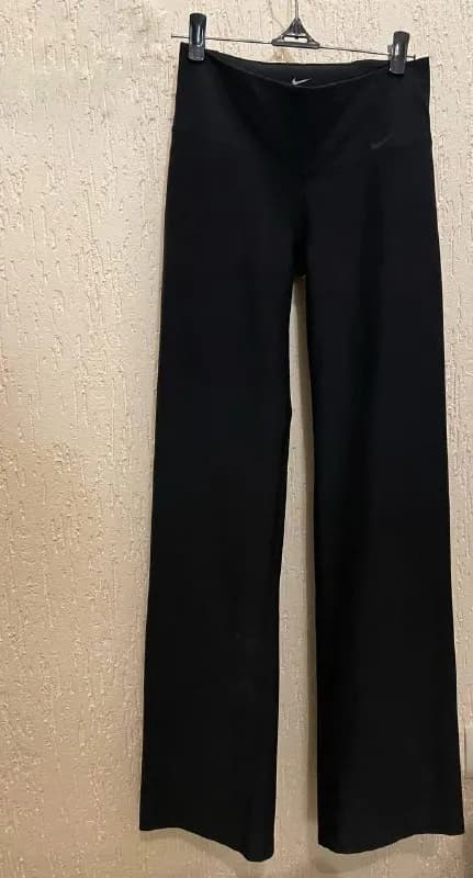 Nike (xs)-80 lari — Тбилиси — 80 ₾