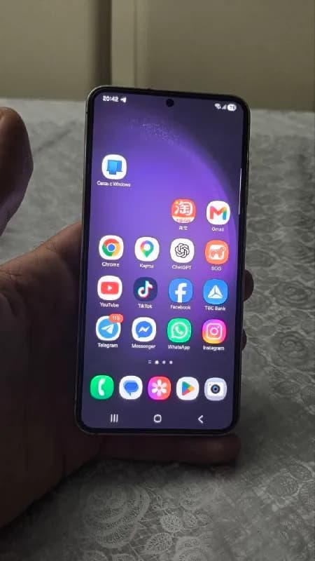 samsung s23 8/256gb. Как новый состояние идеальное. В броне. Также отдам чехол. 700 лар — Тбилиси — 700 ₾