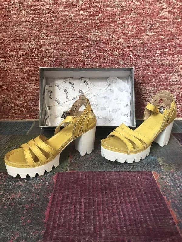 Босоножки 39 размер — Батуми — 150 ₾