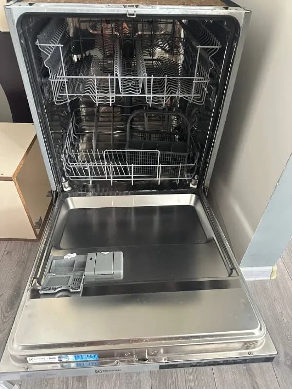 Electrolux, на запчасти. цену предлагайте — Батуми