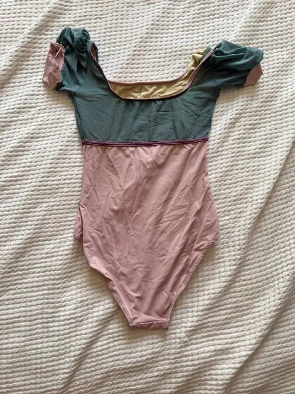 1) зеленый xs — Тбилиси — 20 ₾