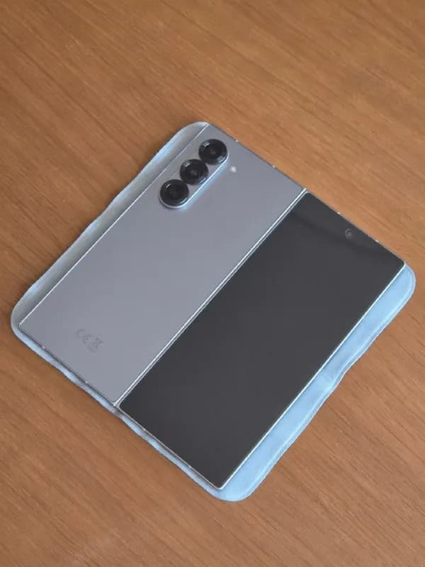 Samsung Galaxy Z Fold6 12GB / 1TB. — Батуми — 1 300 ₾