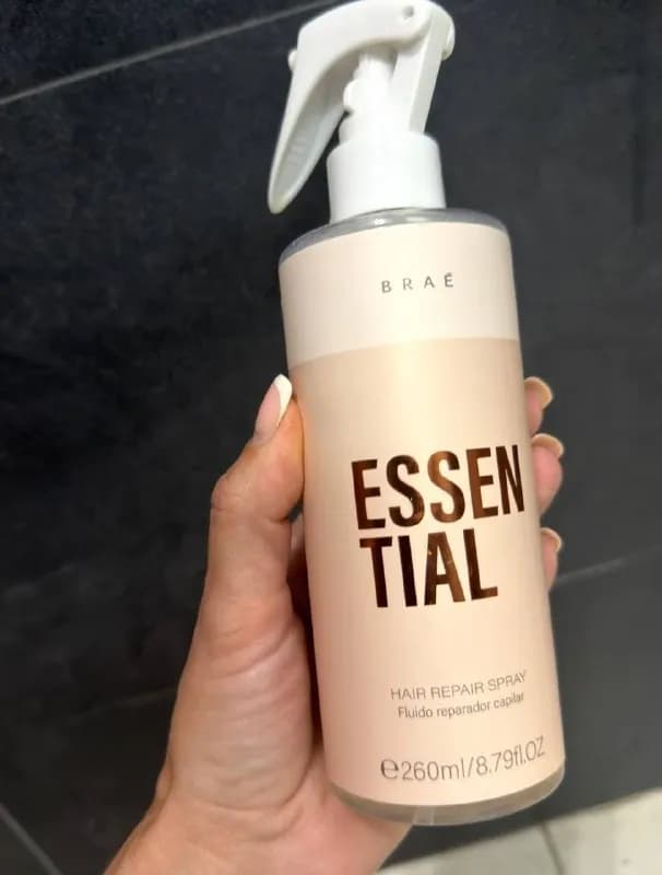 BRAÉ Essential Hair Repair Spray — Спрей для восстановления волос, 260 мл. Цена 40 лари — Батуми — 40 ₾