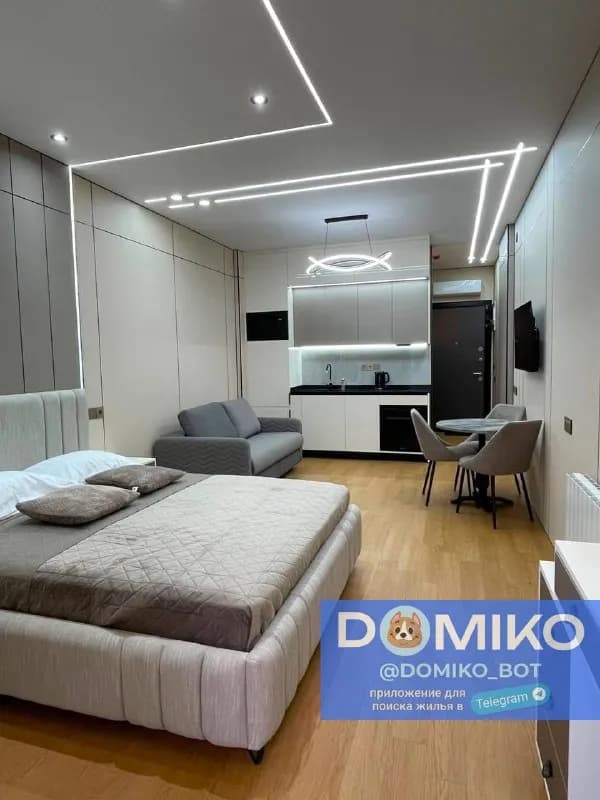 17 этаж, 37 кв/м — Батуми — 600 $