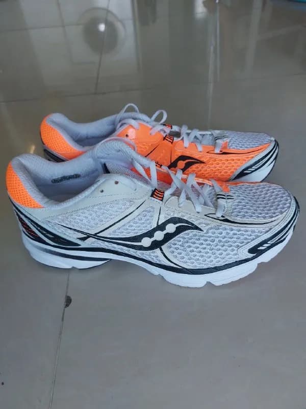 Saucony ProGrid Mirage.Размер 42,43 — Батуми — 220 ₾