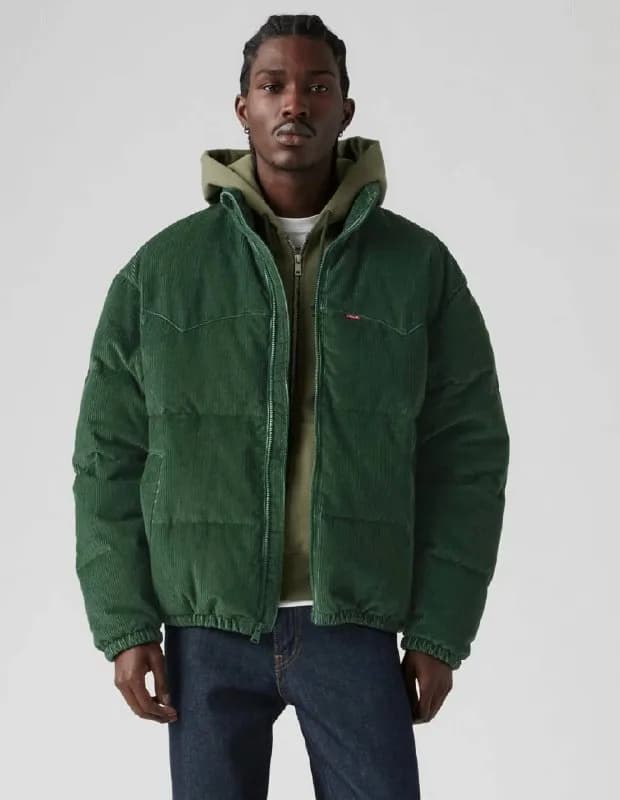 Пуховик Levi’s Corduroy Super Puffer, размер M — Тбилиси — 250 ₾