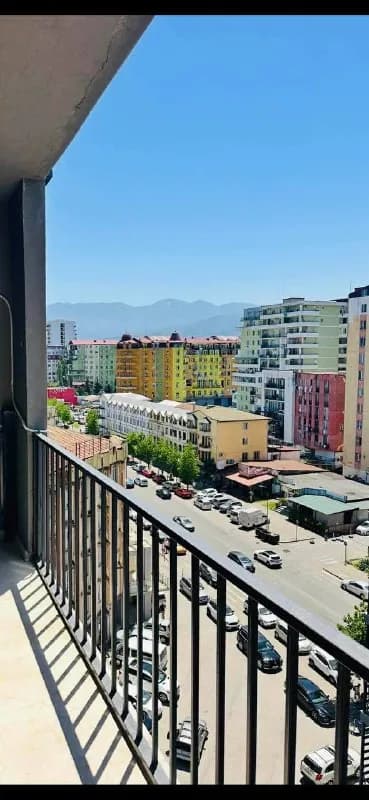 13 — новый корпус — Батуми — 65 000 $