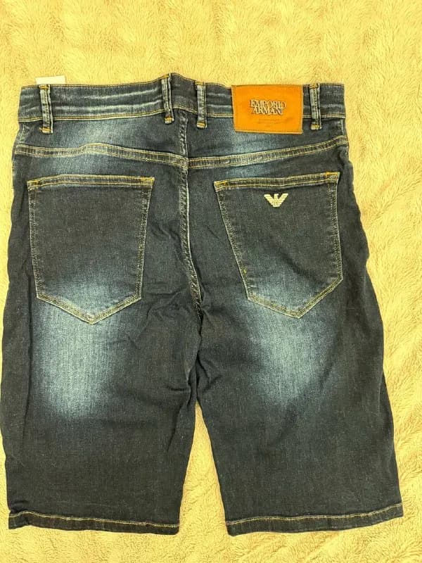 Мягкие шорты Armani Турция, тянутся — Батуми — 30 ₾