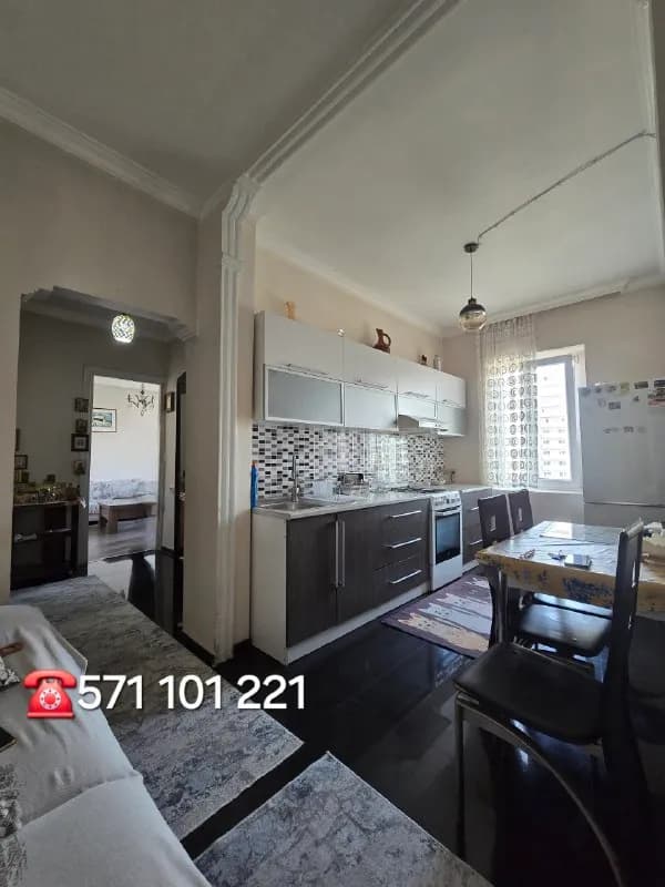 3х комнатную квартиру, район Старый город. — Батуми — 500 $