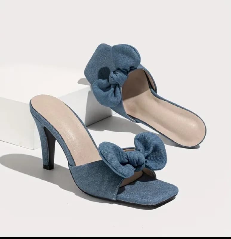 Джинсовые босоножки с бантом, 39 размер — Батуми — 55 ₾