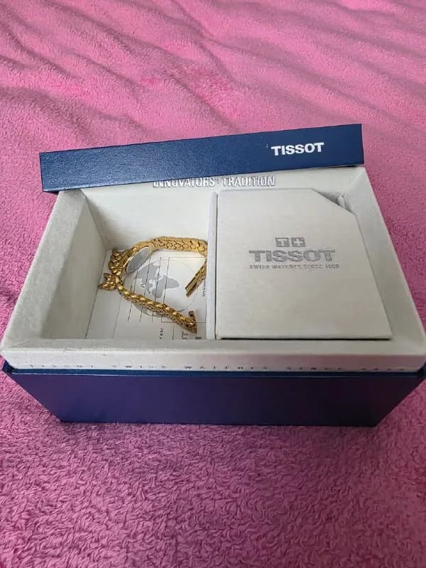 Часы Tissot T-Lady Gold — Батуми — 350 ₾