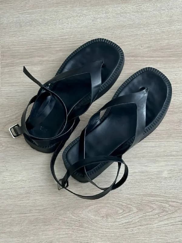 Босоножки сандали Zara, натуральная кожа — Батуми — 30 ₾
