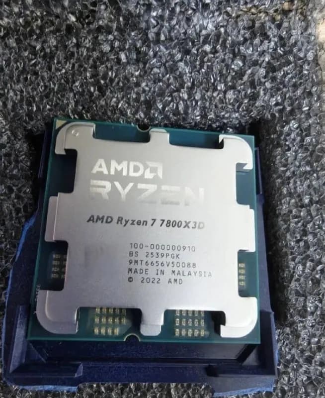 AMD Ryzen 7 7800X3D — в отличном состоянии — Тбилиси