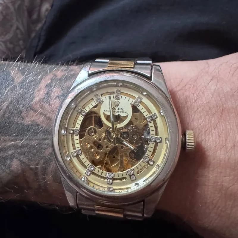 240 лари реплика ролех — Батуми — 240 ₾
