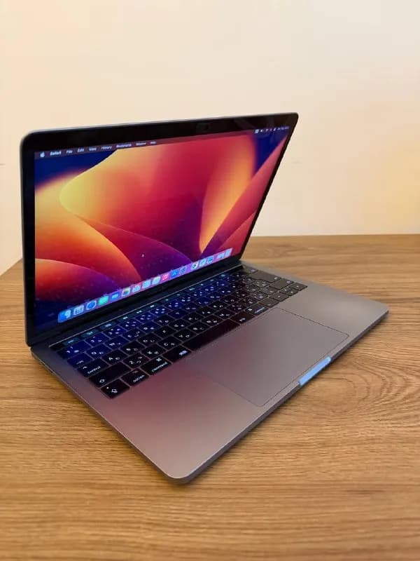 Macbook Pro 13’’ — Батуми — 550 ₾