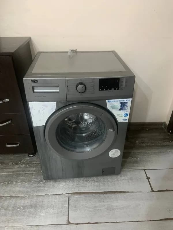 Beko 8 kg, не включается, отдам за 50 лари — Батуми — 50 ₾
