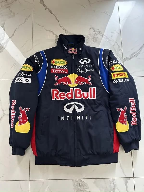 bomber jacket Red Bull. Размер S. Пару раз поношен. — Батуми