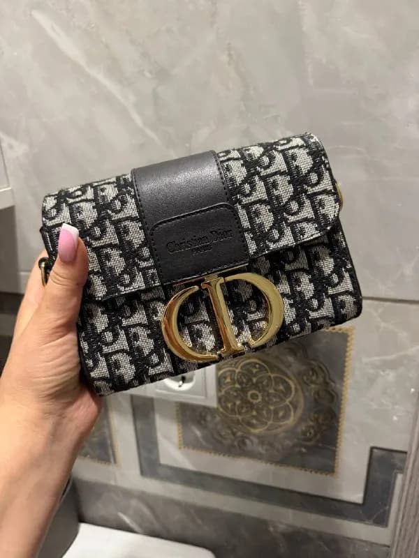 Сумочка в отличном состоянии — Батуми — 45 ₾
